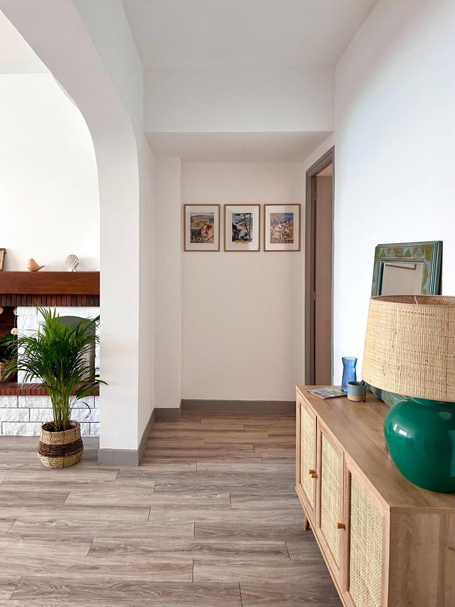 Front De Beau T3 Climatise Balcon Parking Ajaccio Ajaccio (Corsica)