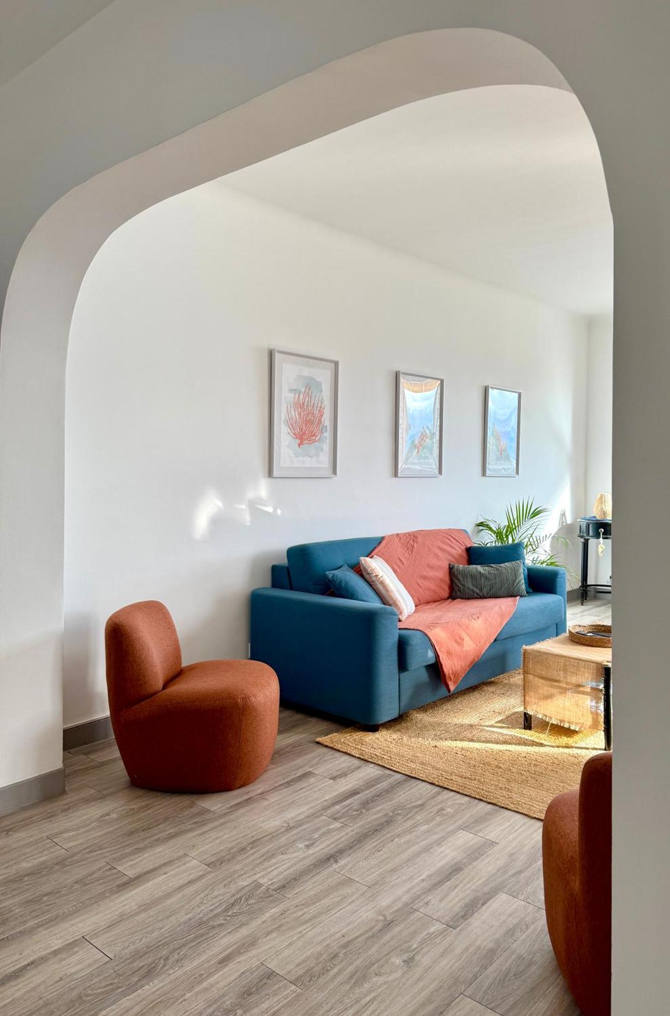 Front De Beau T3 Climatise Balcon Parking Ajaccio *